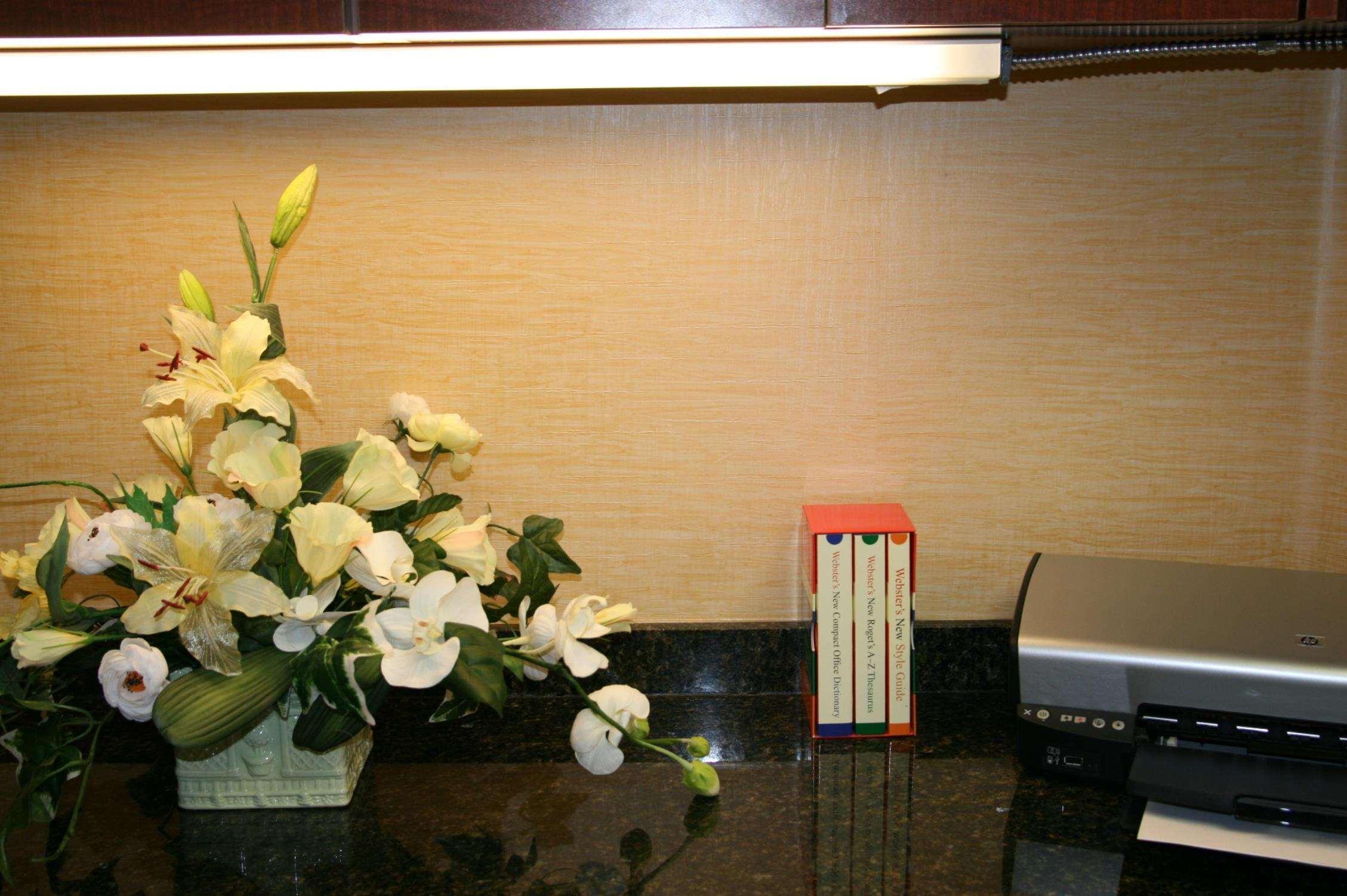 Hotel Hampton By Hilton 3*