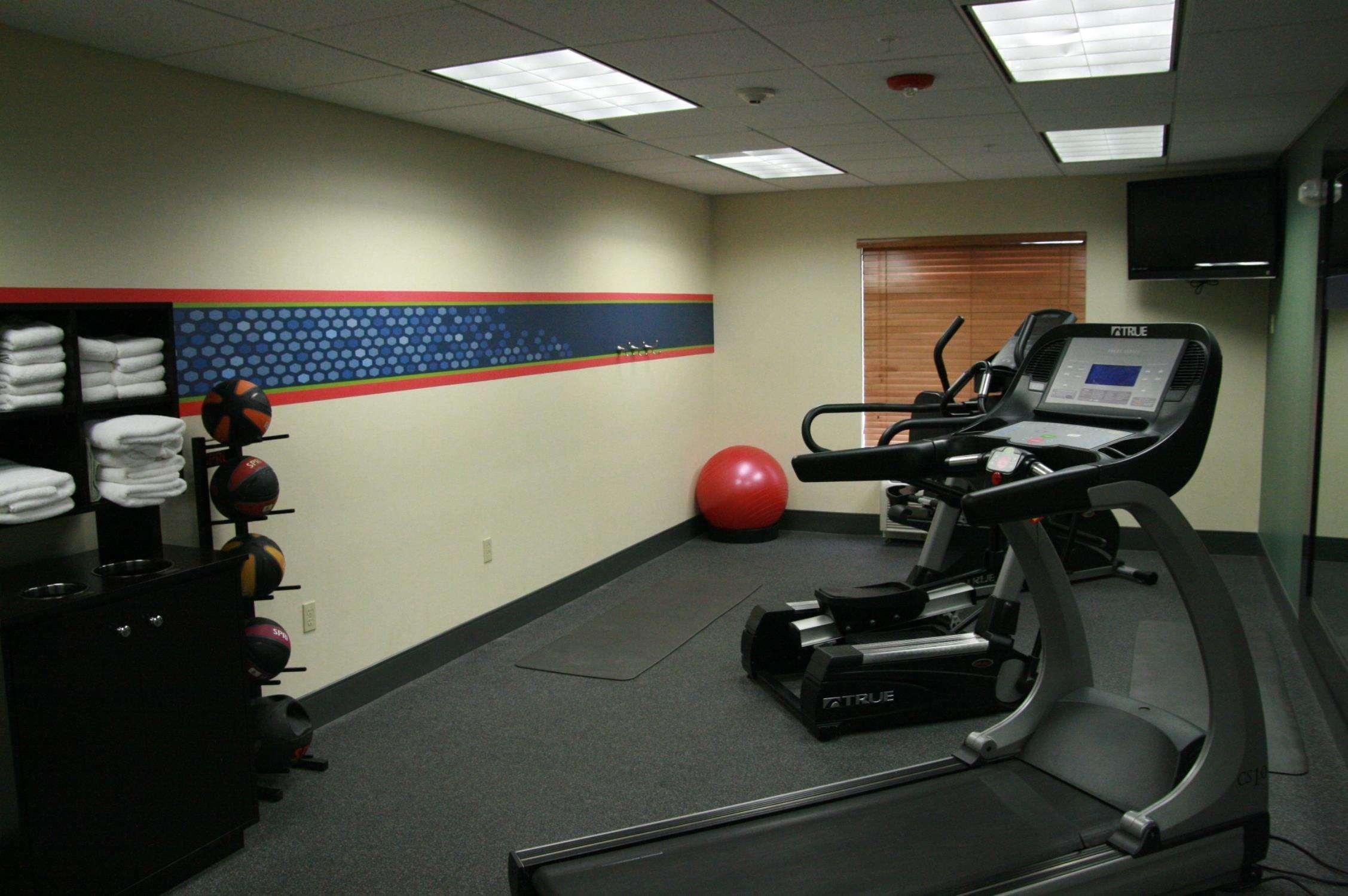 Hotel Hampton By Hilton Brentwood