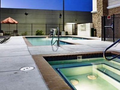 Hampton By Hilton Hotel 3*