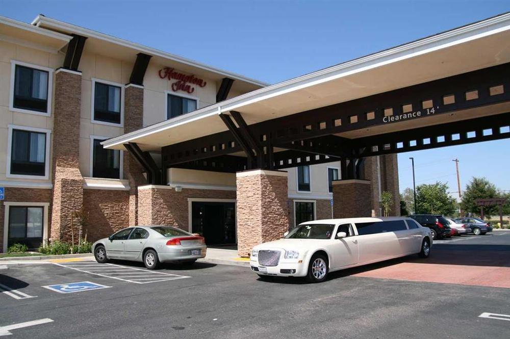 Hampton By Hilton Hotel